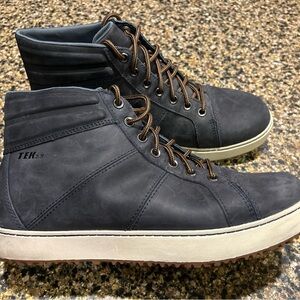 L.L. Bean Mens Dark Gray Mountainside TEK 2.5 Waterproof High-Top Boots, Size 9M
